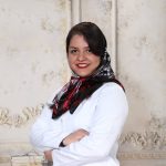 دکتر میترا وثوقی جراح و متخصص درمان ریشه دندان در تهران